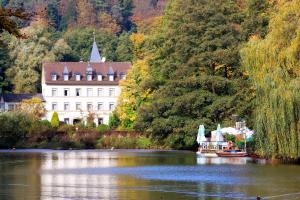 Hotel Pfälzer Wald,Karlsruhe>>Bad Bergzabern,4 star