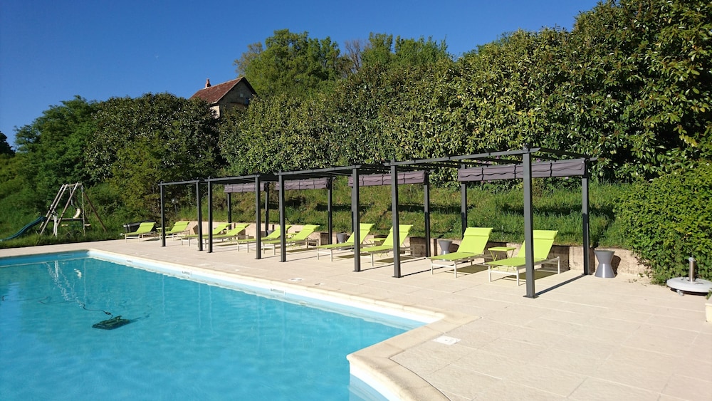 hotel la bastie d urfe