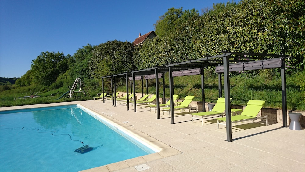 hotel la bastie d urfe