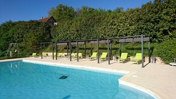 Hotel La Bastie D Urfe,Bessonies>>Aveyron,3 star
