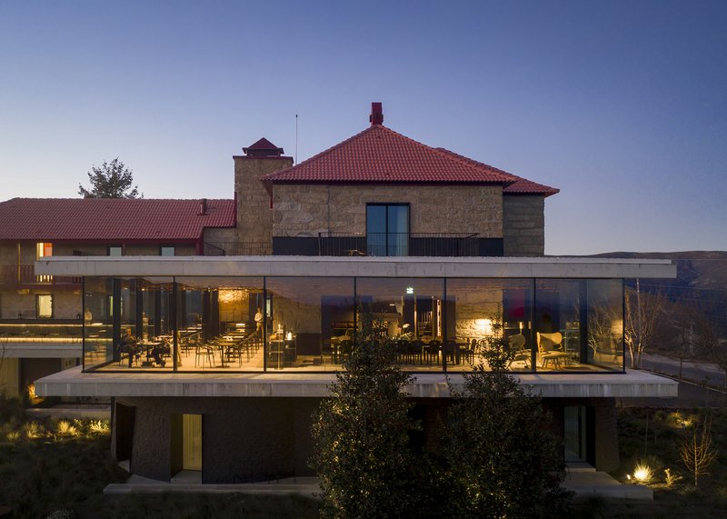 casa de sao lourenco burel mountain hotels