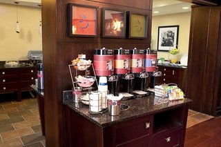 Hampton Inn & Suites Detroit-Canton,Detroit>>Canton,3 star