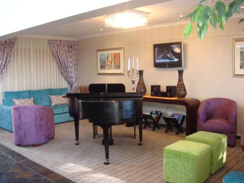 signal hill lodge