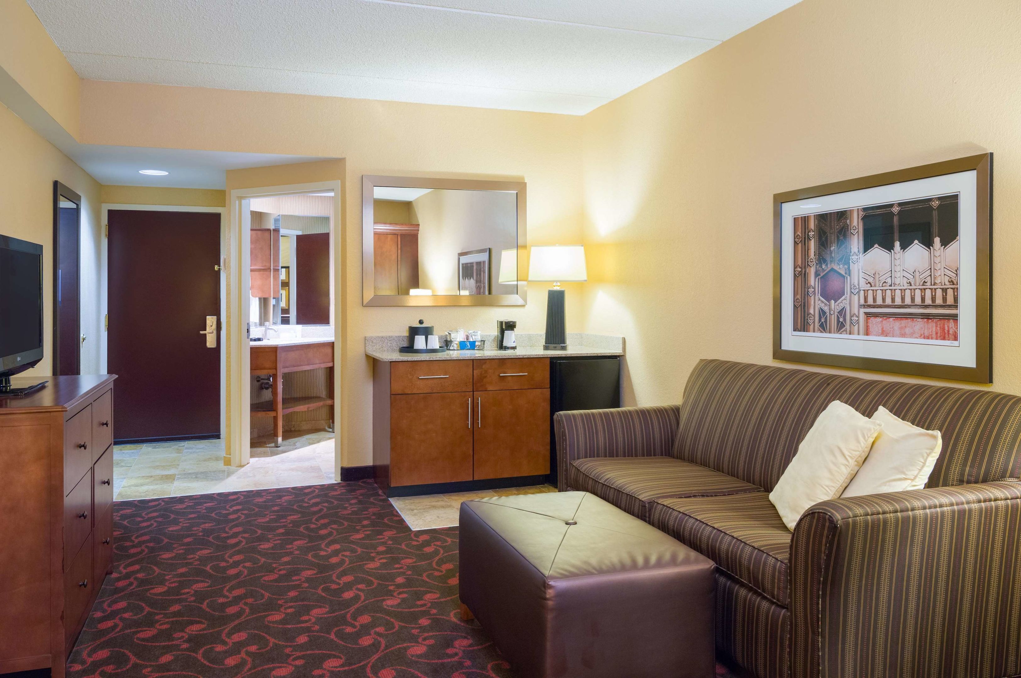 larkspur landing select carlisle