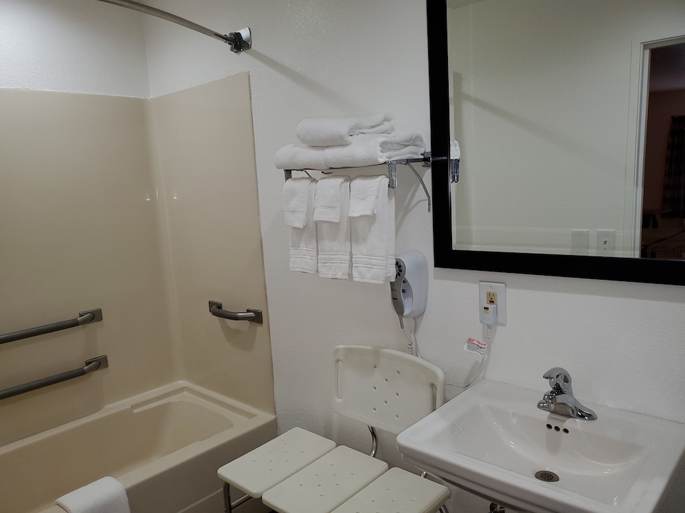 days inn by wyndham lexington