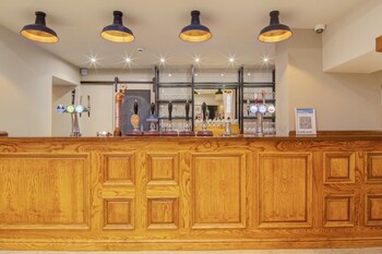 oyo the gissons hotel