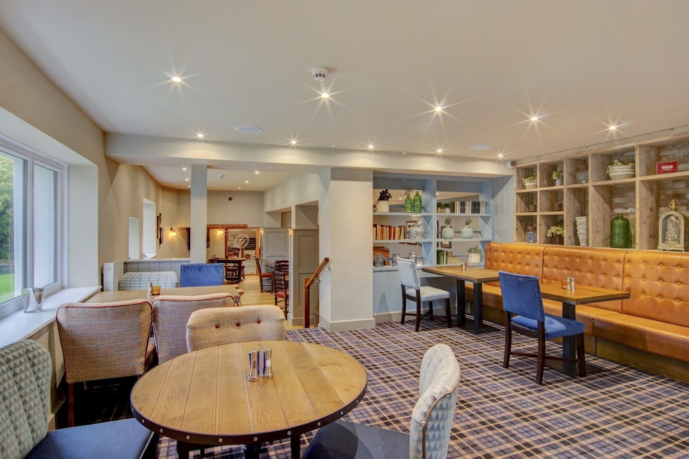 oyo the gissons hotel