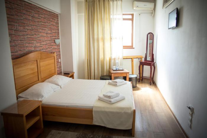 hotel funnytime
