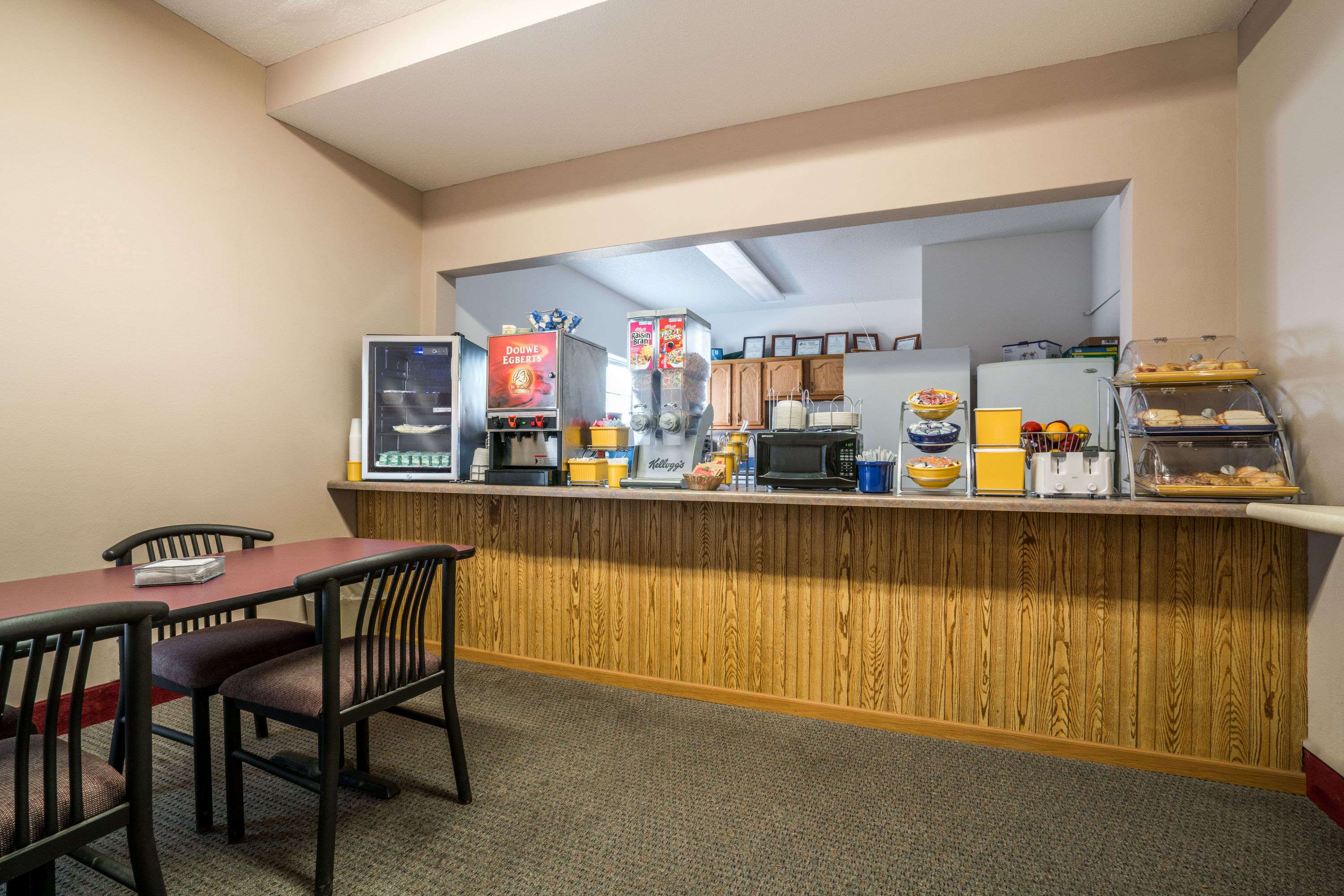 days inn by wyndham fargo casselton