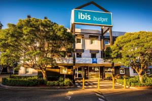 ibis budget st peters
