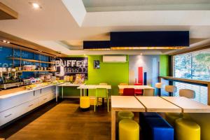 ibis budget st peters