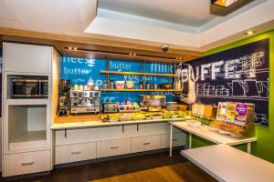 ibis budget st peters