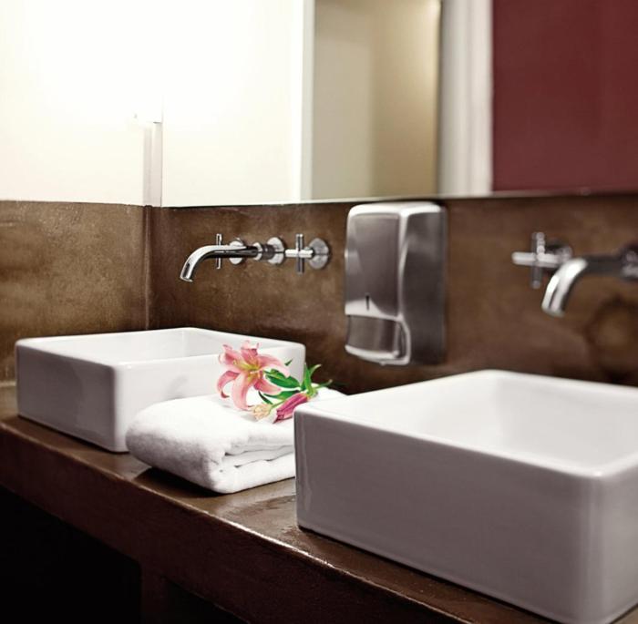 five elements hostel