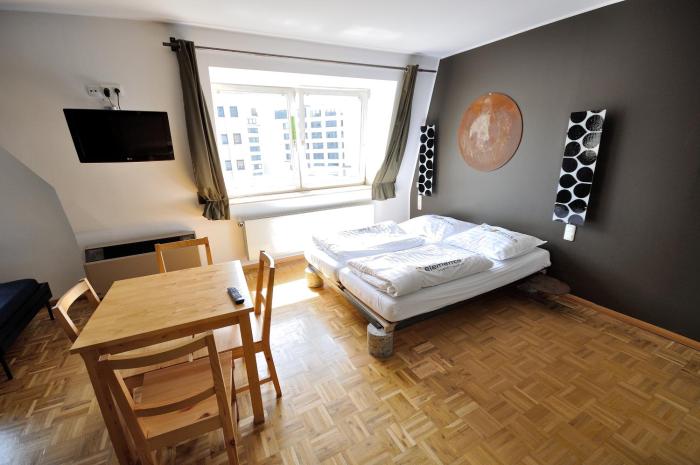 five elements hostel