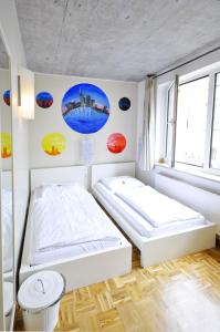 five elements hostel