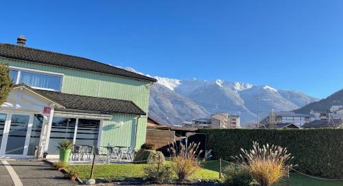 fasthotel albertville