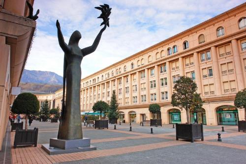 fasthotel albertville