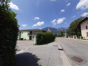 fasthotel albertville