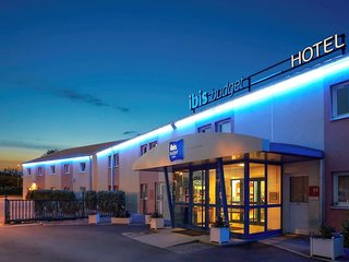 Ibis Budget Nuits Saint Georges,Rue Ch.-A Arnoultrond-Point De L'europe,2 star