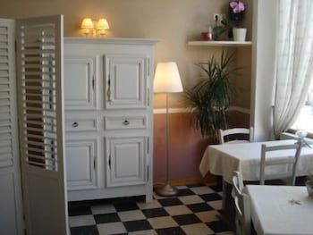 hotel des falaises