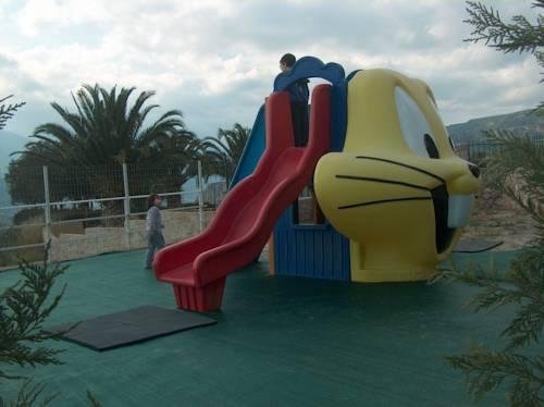 chrissa camping rooms and bungalows