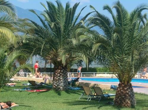 Chrissa Camping Rooms & Bungalows,Delfoi>>Central Greece,4 star