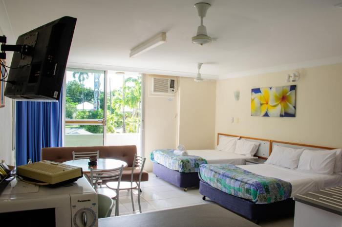 cairns holiday lodge