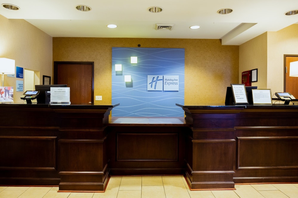 holiday inn express hotel and suites sidney by ihg