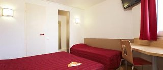 premiere classe avignon courtine