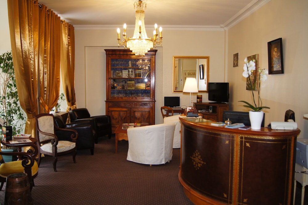 balzac hotel
