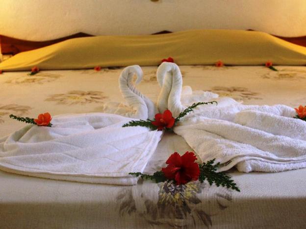 romance bungalows