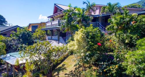 romance bungalows