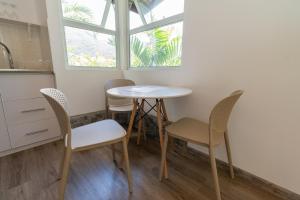 romance bungalows