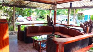 romance bungalows