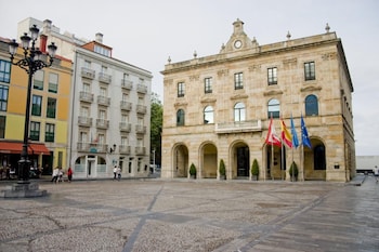 Hotel Asturias,Cefontes>>Asturias,4 star