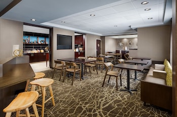 springhill suites manchester boston regional airport