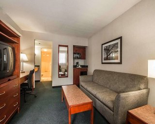 Art Infiniti Hotel,In The Entertainment District,2 star