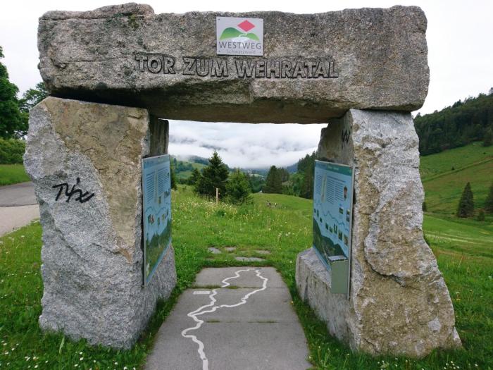 hotel restaurant maien