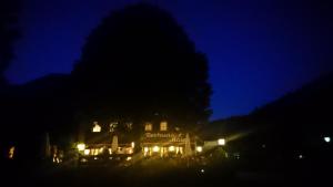 hotel restaurant maien