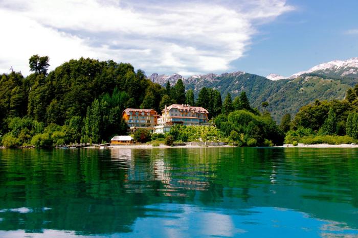 correntoso lake and river hotel