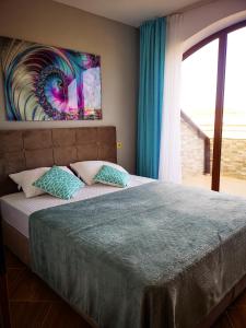 complex golden dreams