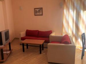 complex golden dreams