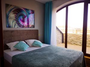 complex golden dreams