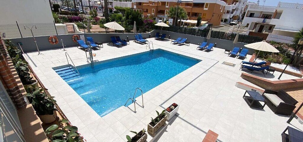 hospedium hotel continental