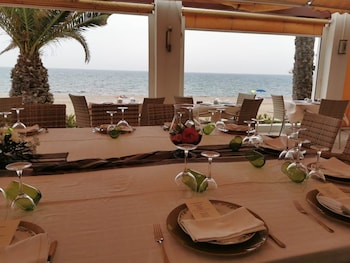 hospedium hotel continental