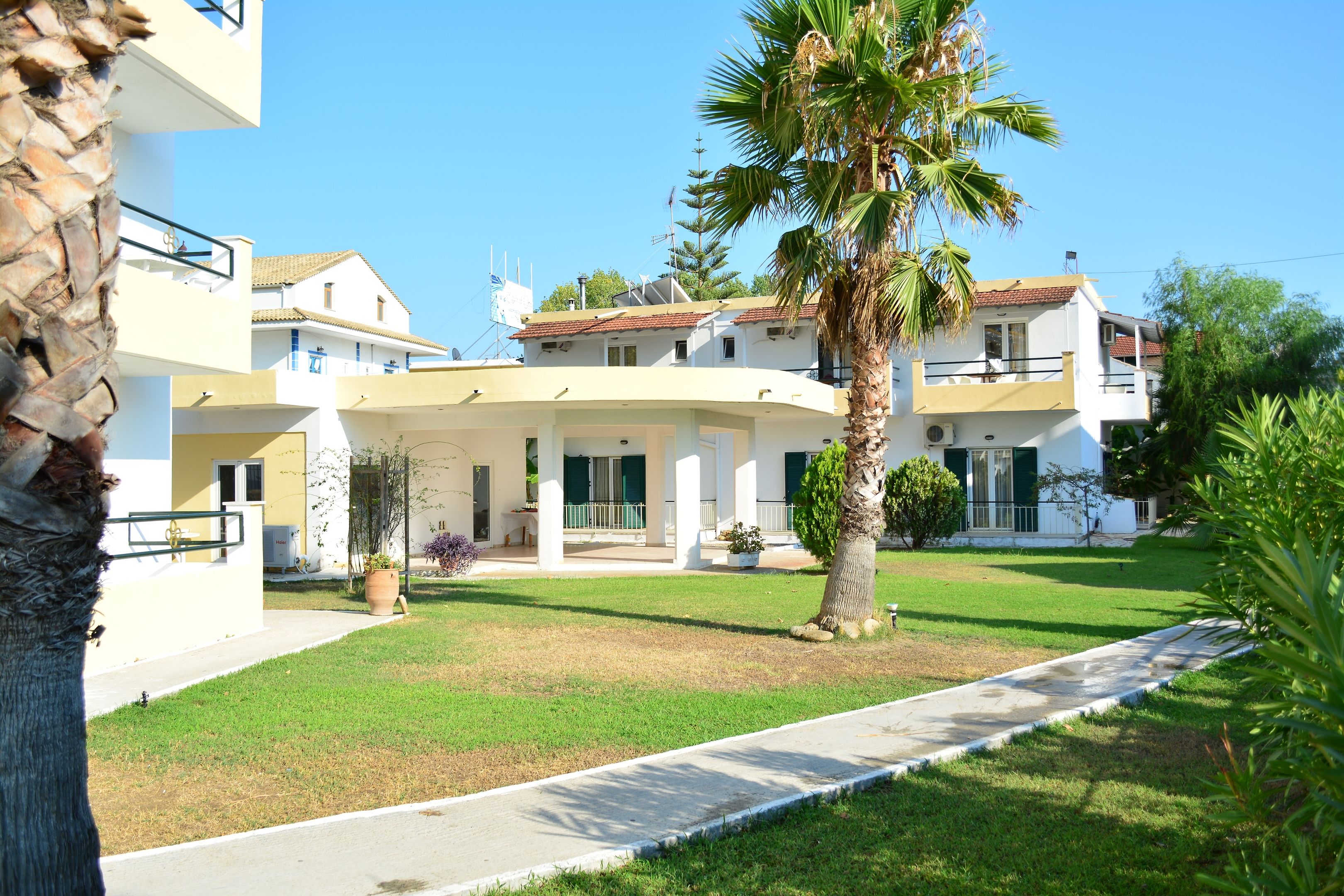 cavos beach house
