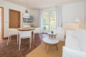 hotel and apartments strandidyll