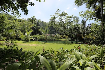 frenchmans cove resort