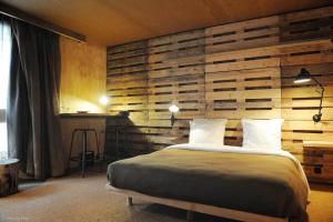 9hotel chelton