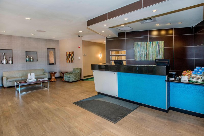 springhill suites pueblo downtown